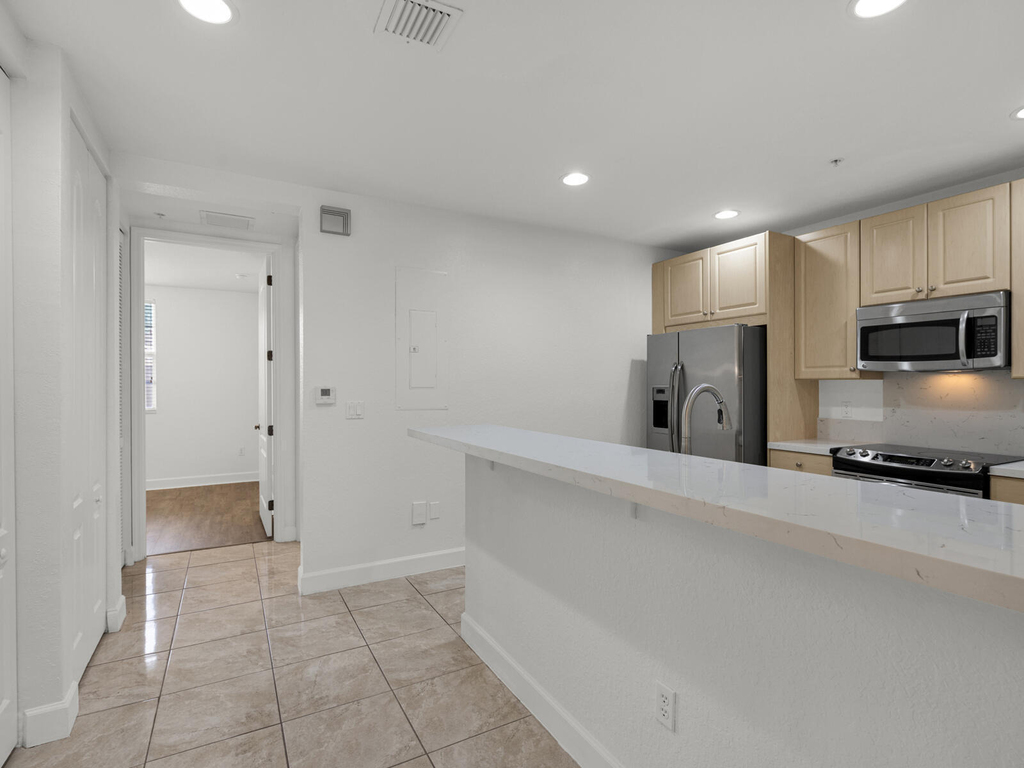 408 Sw 147th Avenue - Photo 12