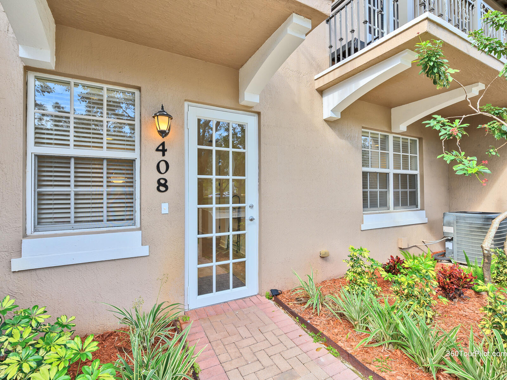 408 Sw 147th Avenue - Photo 3