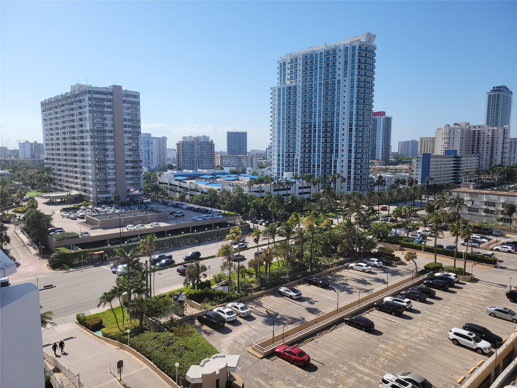 1980 S Ocean Drive - Photo 22