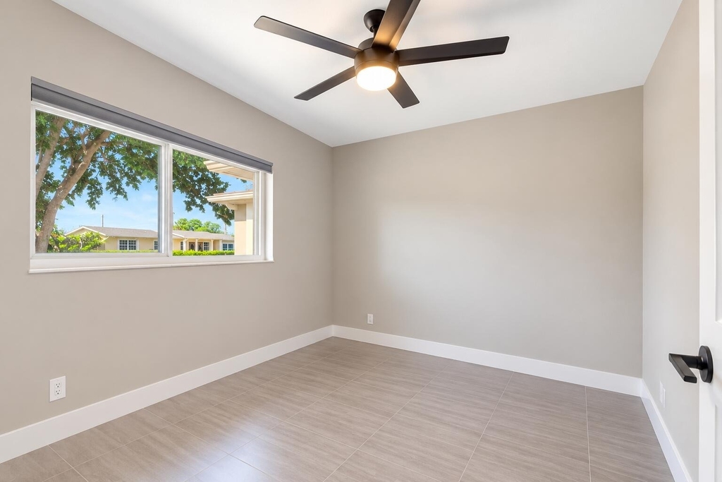 1343 W Ocean Avenue - Photo 25