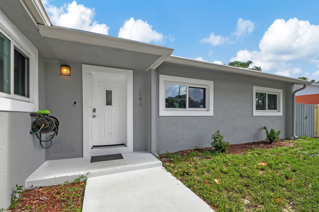 1343 W Ocean Avenue - Photo 28