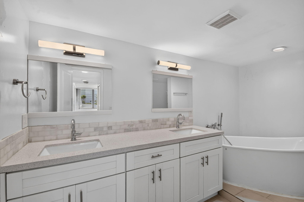 3589 S Ocean Boulevard - Photo 23