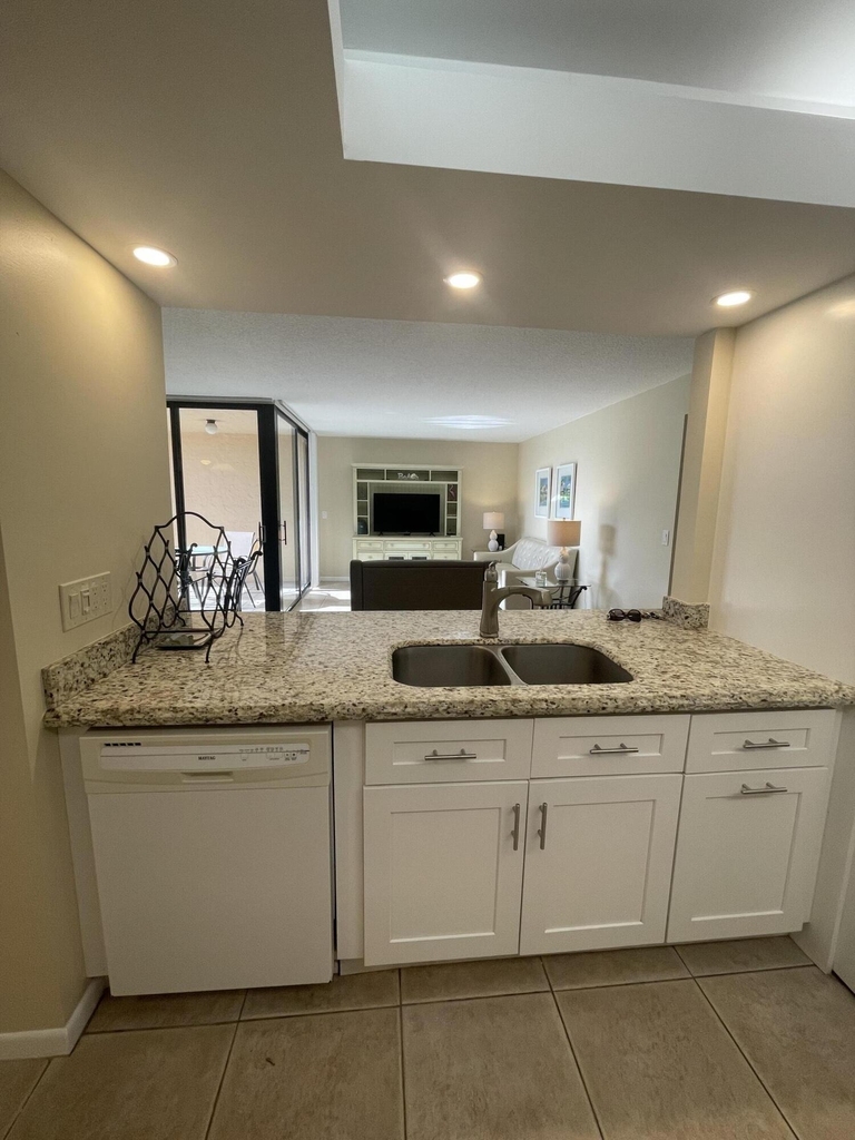 450 Egret Circle - Photo 2