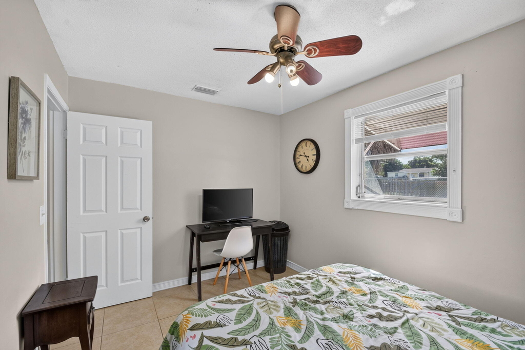 932 Mcintosh Street - Photo 29