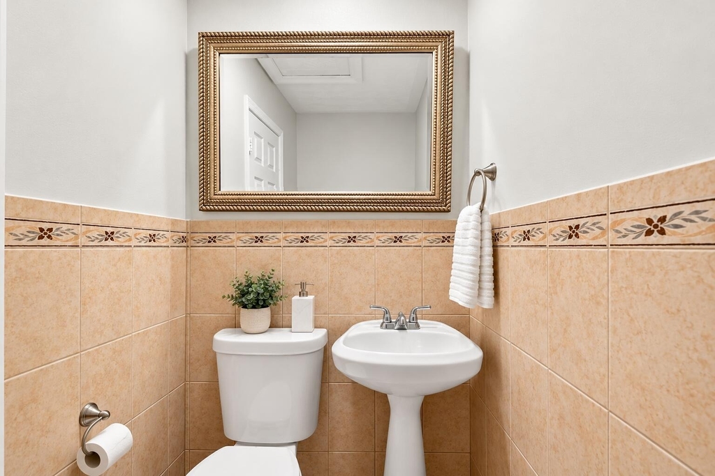 932 Mcintosh Street - Photo 32