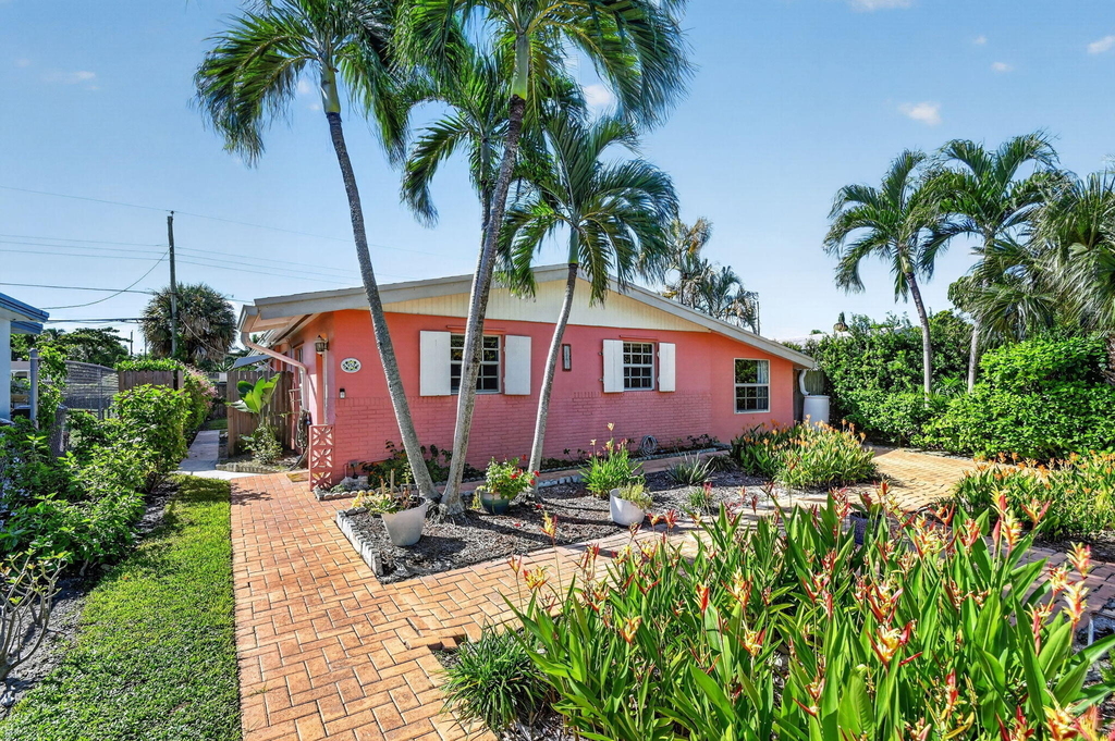 932 Mcintosh Street - Photo 3