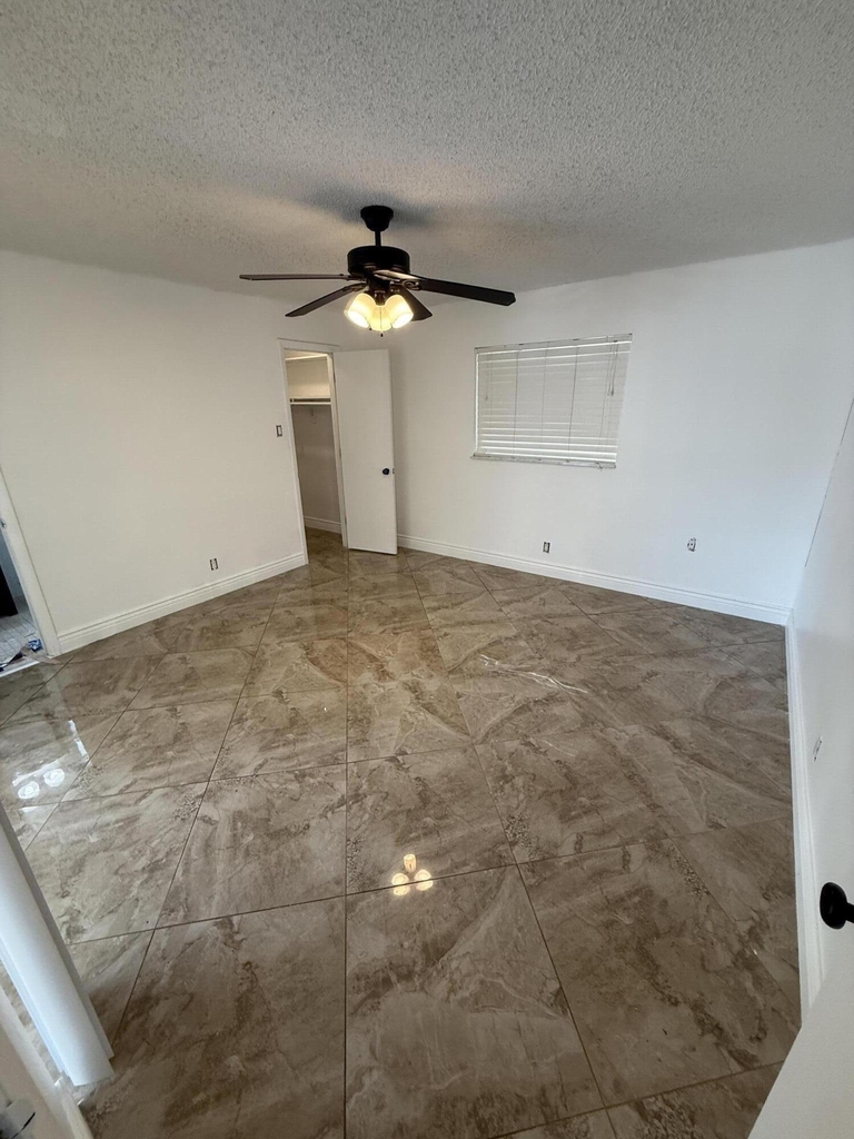 6957 Nw 9th Court - Photo 10