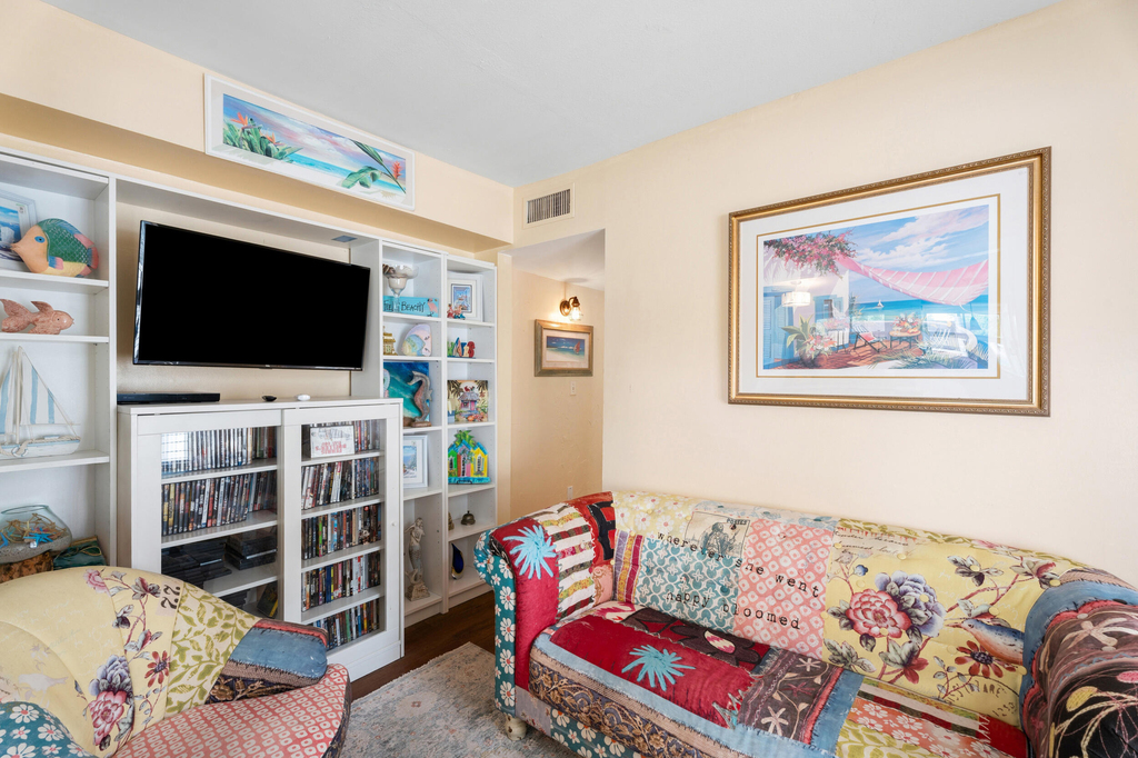 644 Sw Bryant Avenue - Photo 9