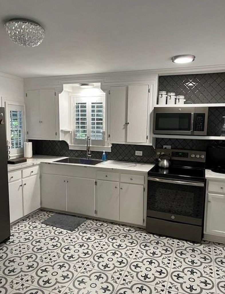 602 W High Street - Photo 5