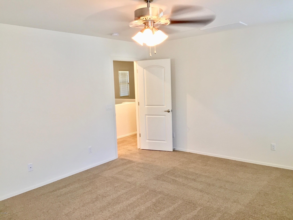 2924 S Washington Street - Photo 23