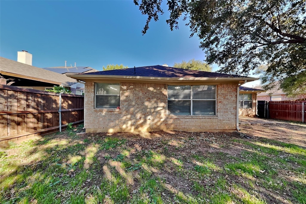 3008 Norwich Lane - Photo 20