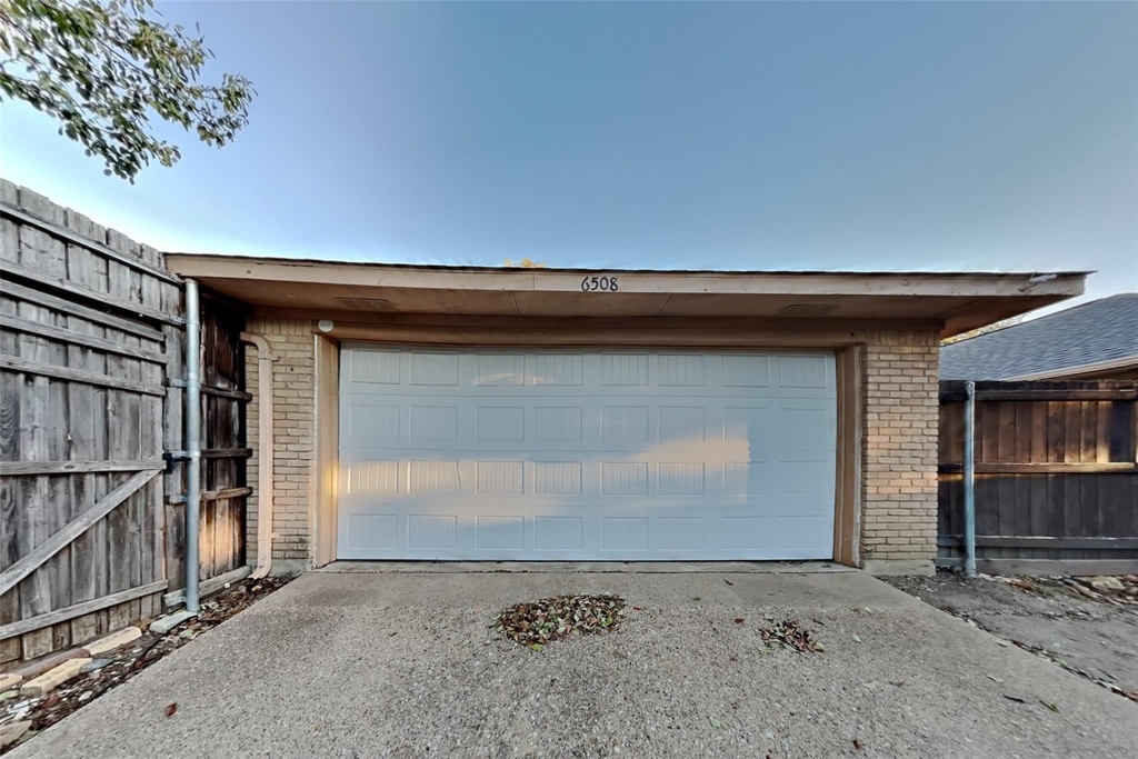 6508 Wrenwood Drive - Photo 20