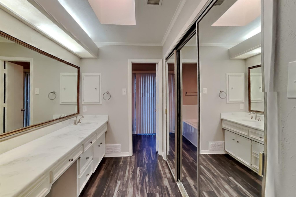 6508 Wrenwood Drive - Photo 10