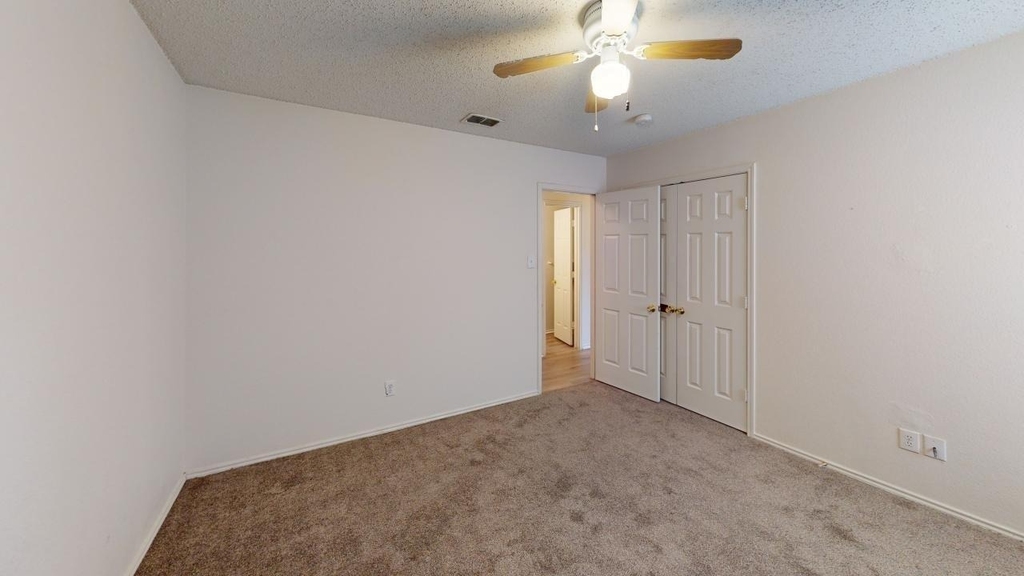 603 Ambarella Street - Photo 8