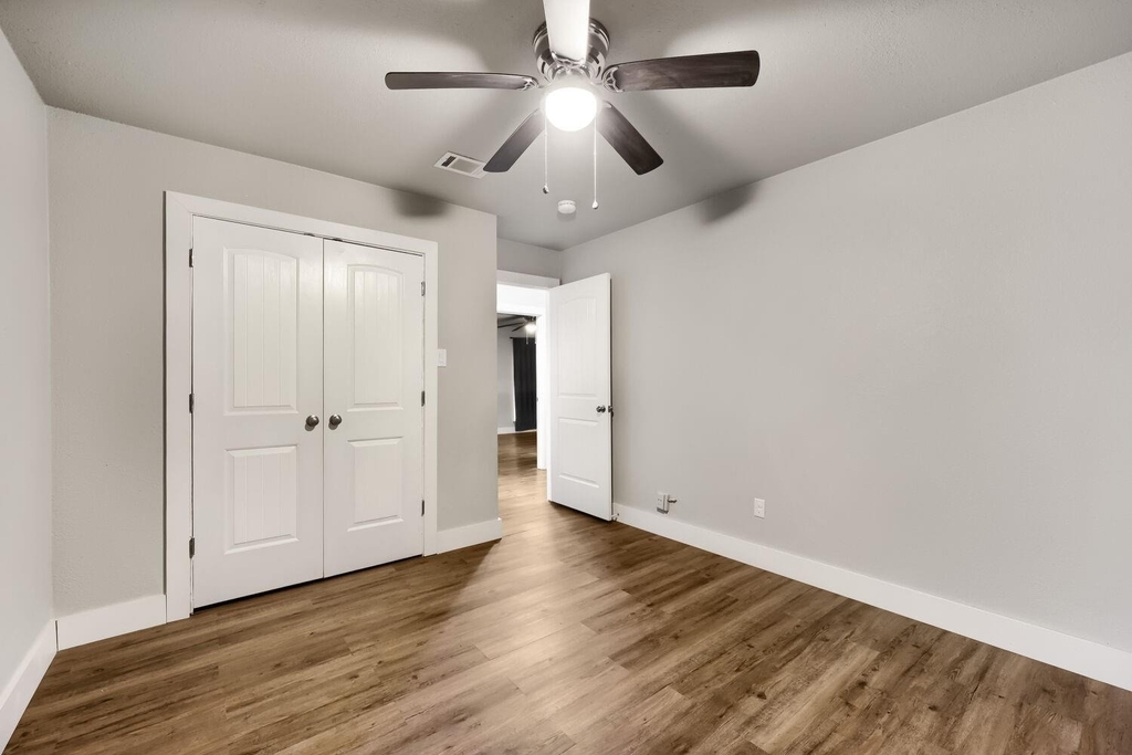 4203 Spring Hill Lane - Photo 12