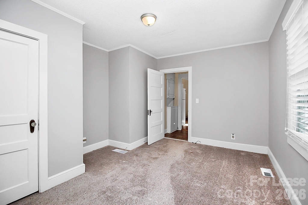 105 Oak Street - Photo 17