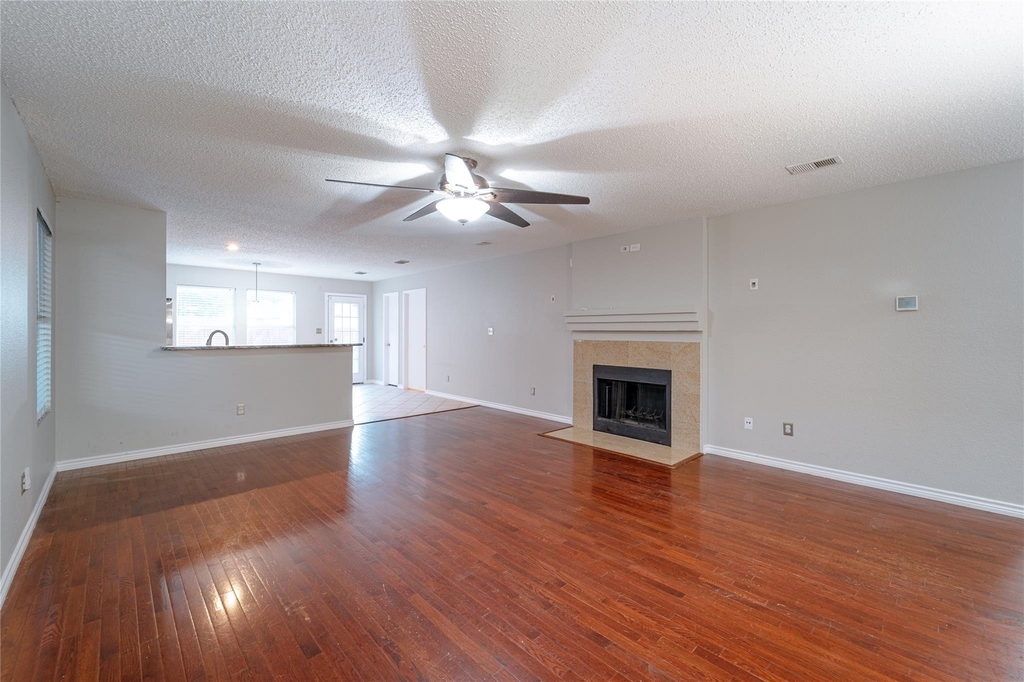 4403 Cedar Crest Drive - Photo 3