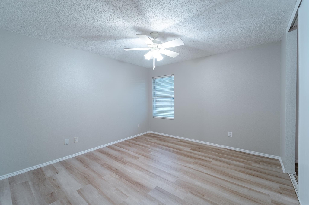 4403 Cedar Crest Drive - Photo 10