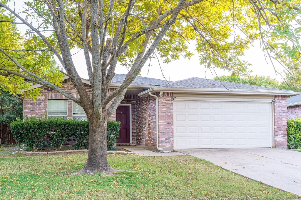 4403 Cedar Crest Drive - Photo 1