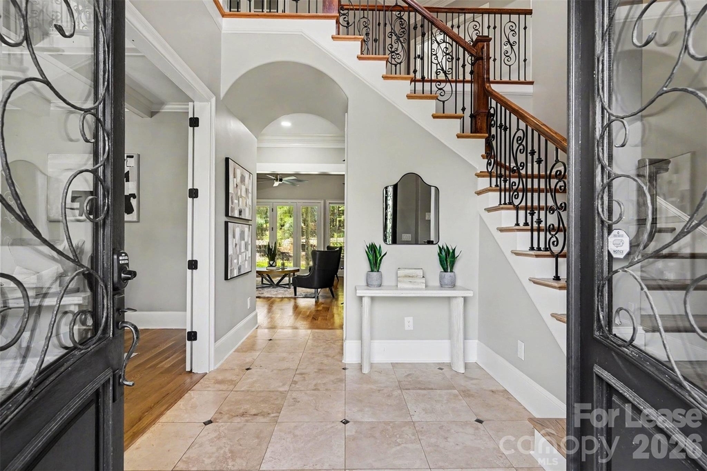 5129 Watermead Lane - Photo 14