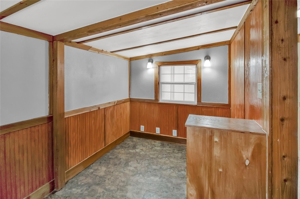 15850 Fm 920 - Photo 6