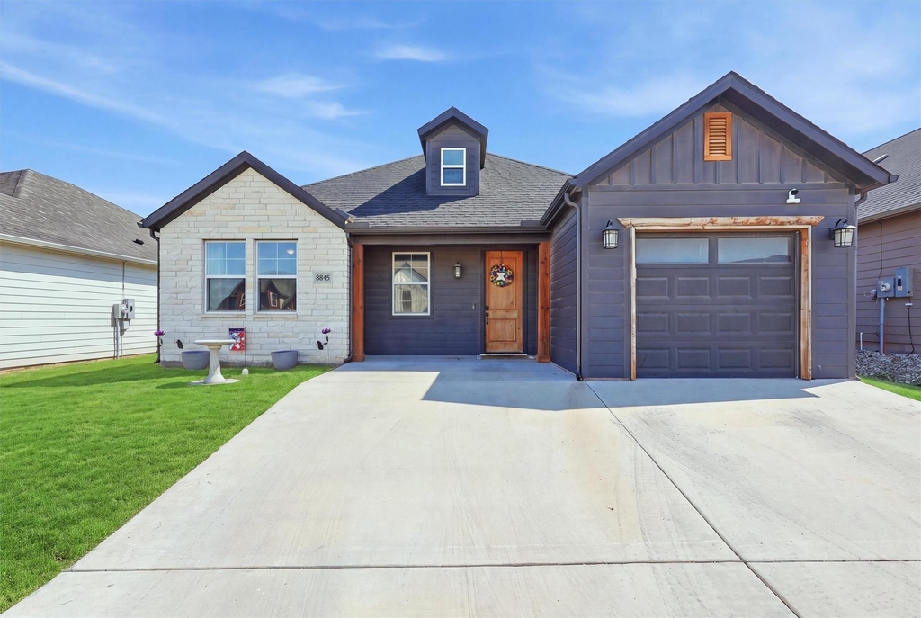 5625 Barkridge Drive - Photo 0