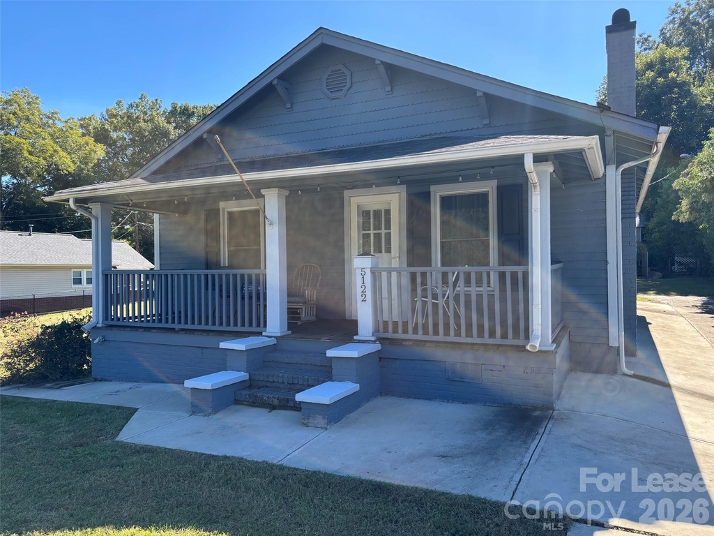 5122 Wilkinson Boulevard - Photo 2