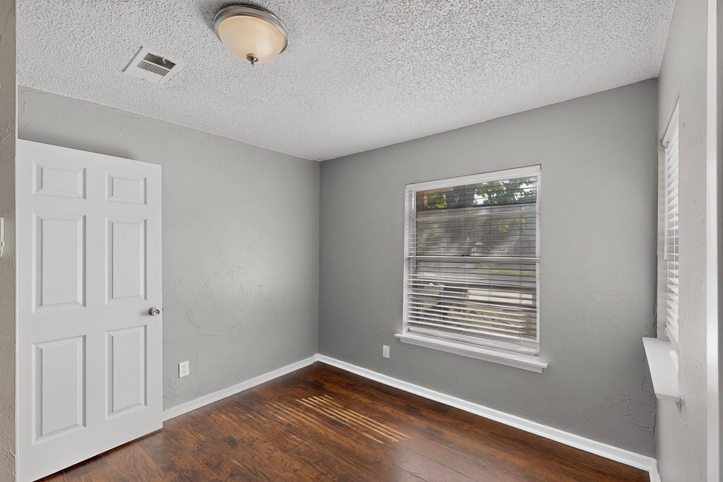 2213 Huskey Street - Photo 17