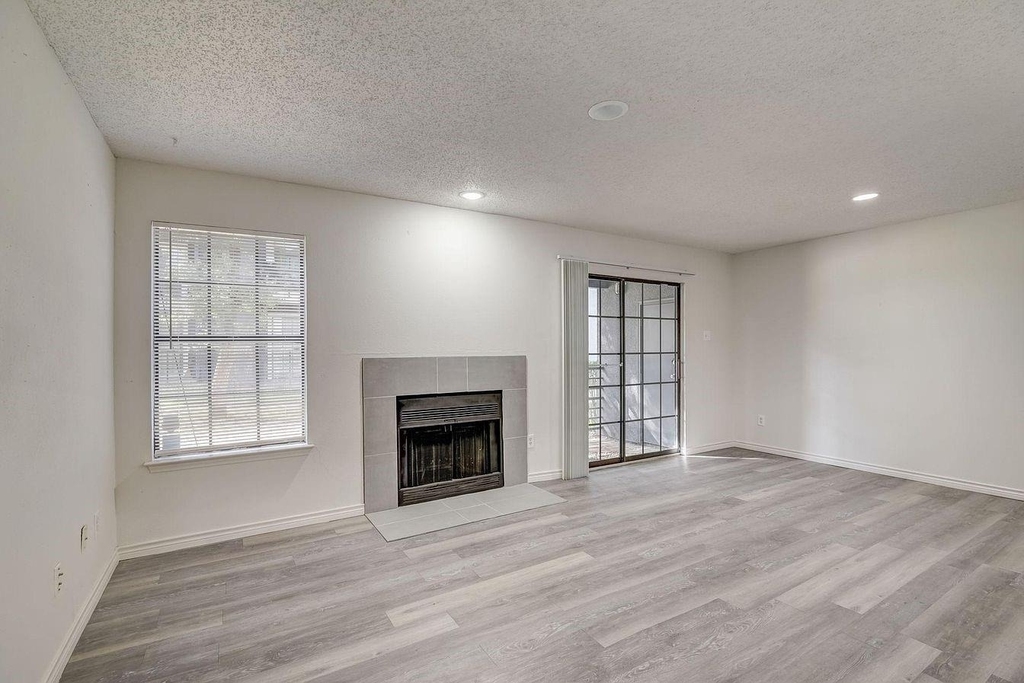 9920 Forest Lane - Photo 12