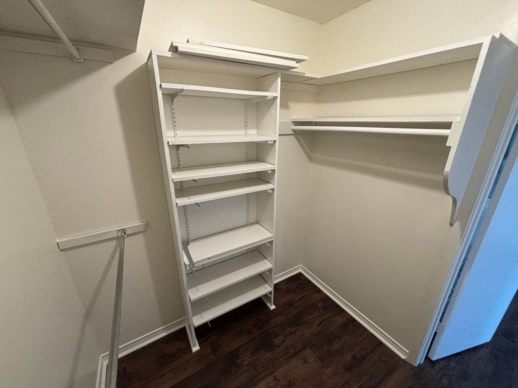 1814 Bardfield Avenue - Photo 17