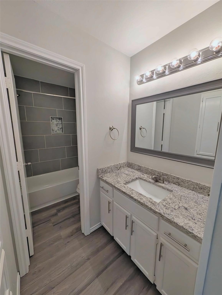 407 Heritage Trail - Photo 4