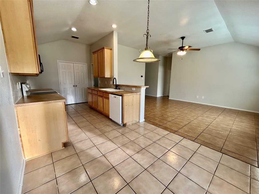 321 Fossil Bridge Drive - Photo 9