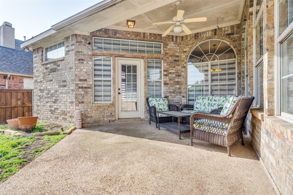 2913 Bellerive Drive - Photo 20