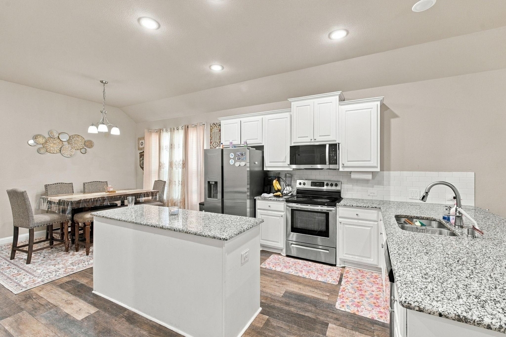 2209 Ryder Road - Photo 3