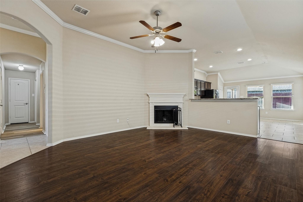 11800 Kurth Drive - Photo 4