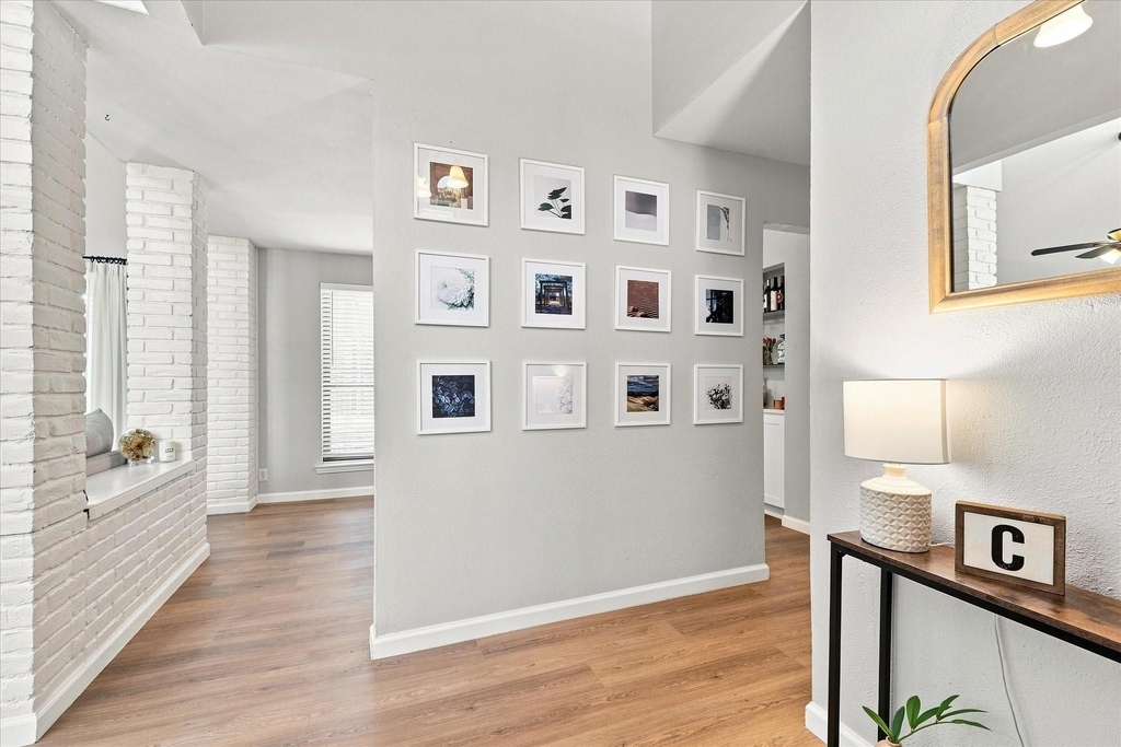 924 Thoreau Lane - Photo 4