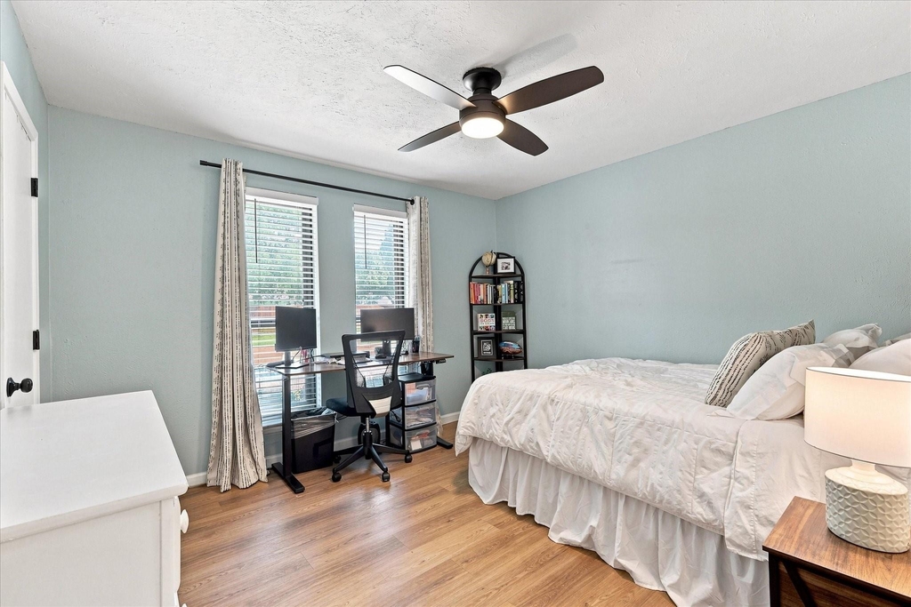 924 Thoreau Lane - Photo 19