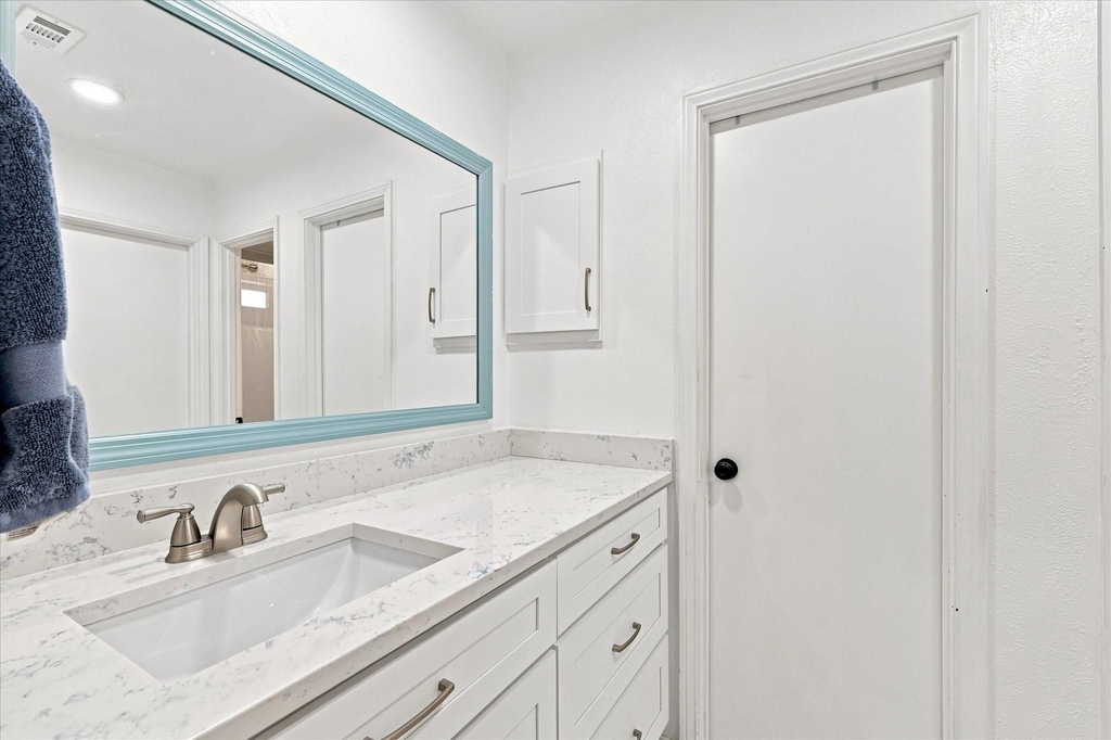 924 Thoreau Lane - Photo 16