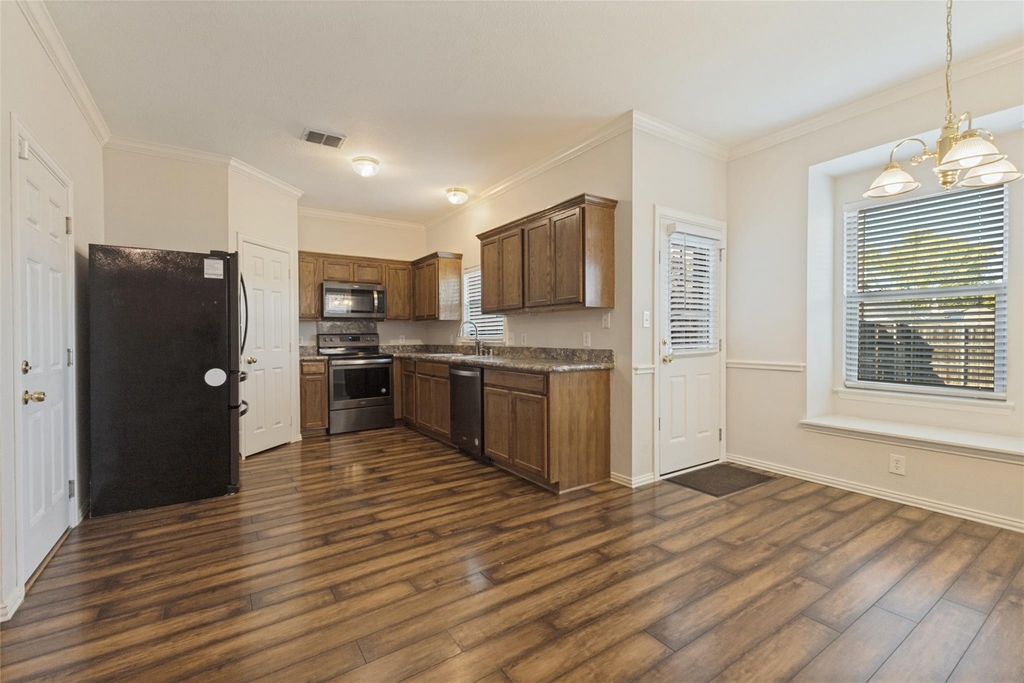 226 Wyndham Meadows Way - Photo 6