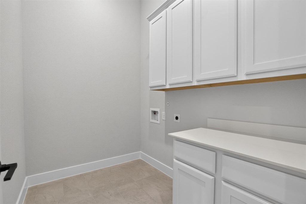 4484 Burge Avenue - Photo 13
