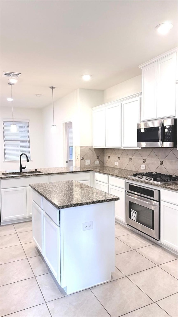 10020 Kemah Place - Photo 6