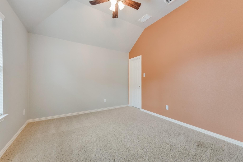 7816 Royal Gorge Lane - Photo 17