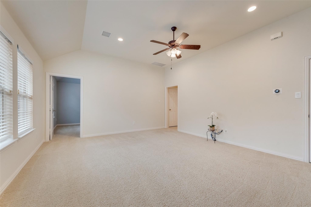 7816 Royal Gorge Lane - Photo 15