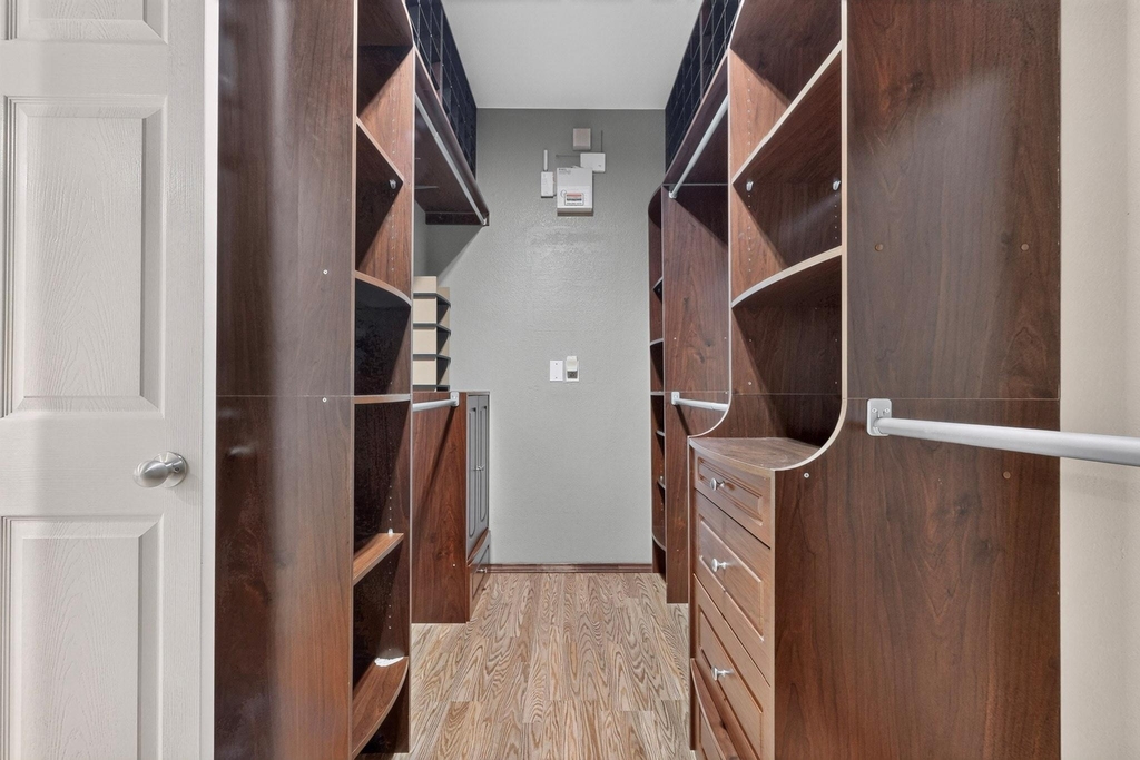 2712 Thorncreek Lane - Photo 31