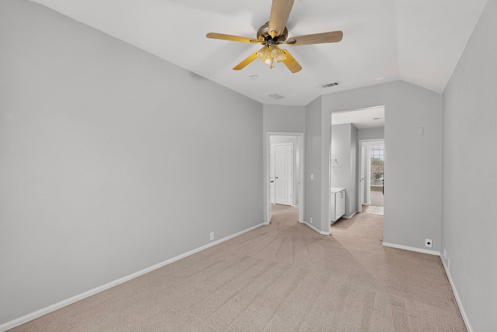 2712 Thorncreek Lane - Photo 23
