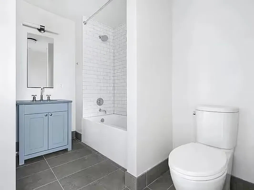 991 St Johns Pl Crown Heights - Photo 3