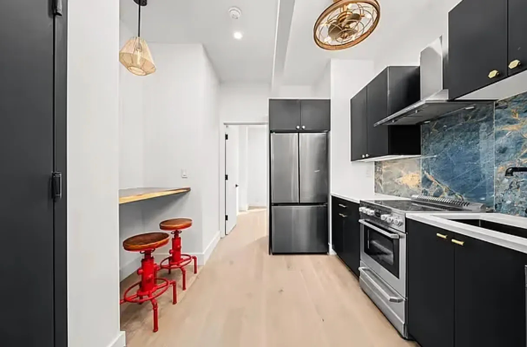 727 Knickerbocker Avenue #2A - Photo 0