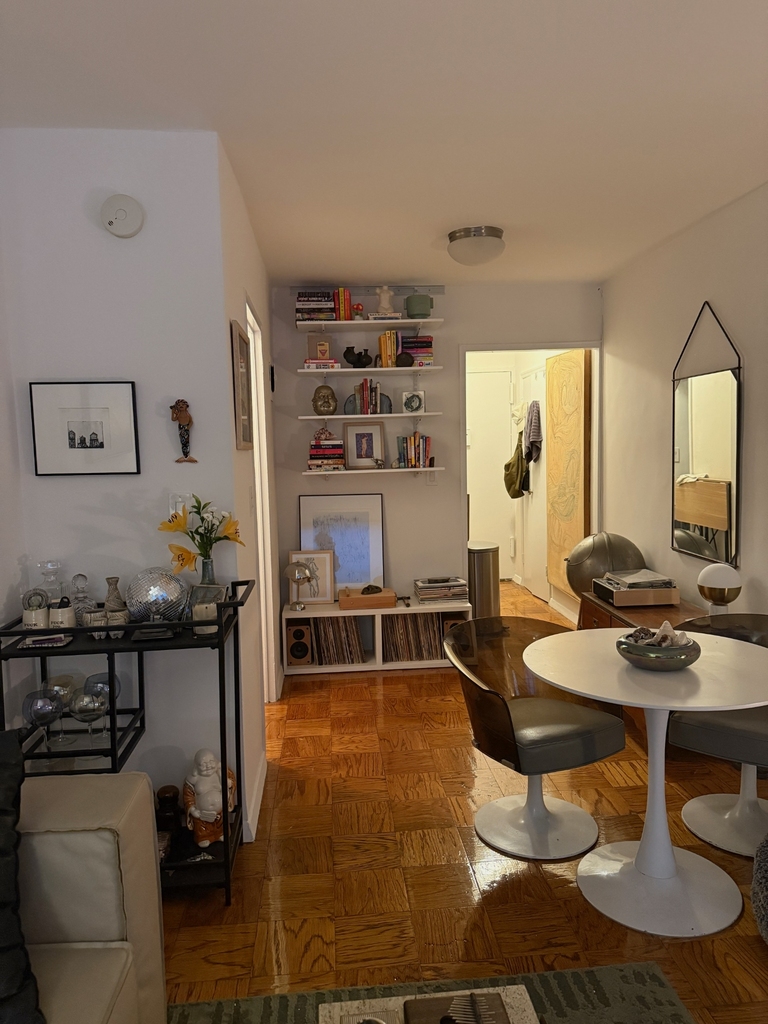 435 West 57th Street - Photo 2