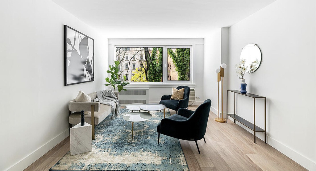 340 East 34th Street - Photo 0