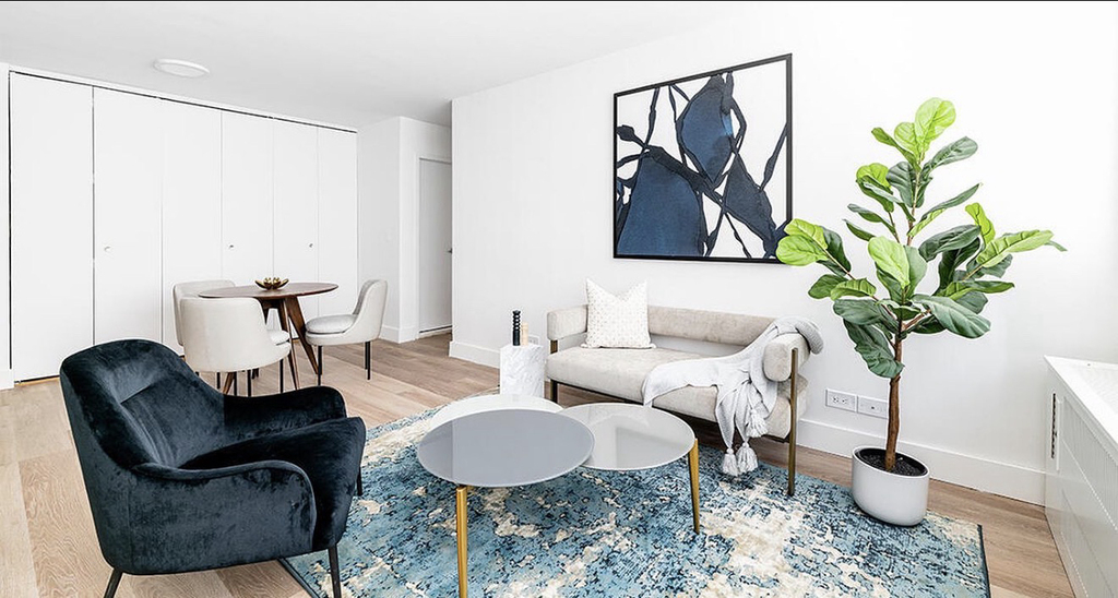340 East 34th Street - Photo 4